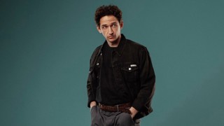 Milo Ewards: Catamaran