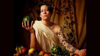 Chloe Petts: Big Naturals