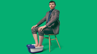 Ian Smith - Foot Spa Half Empty